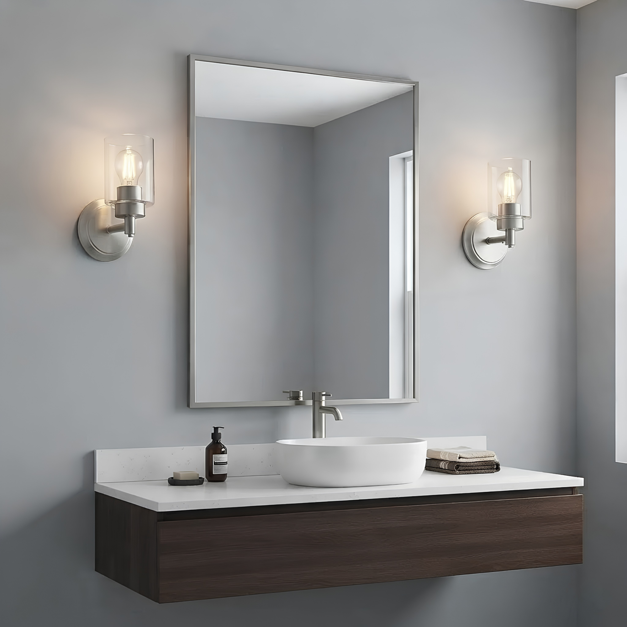 Mincio 1-Light Clear Glass Sconce - Clean-Line Wall Sconces