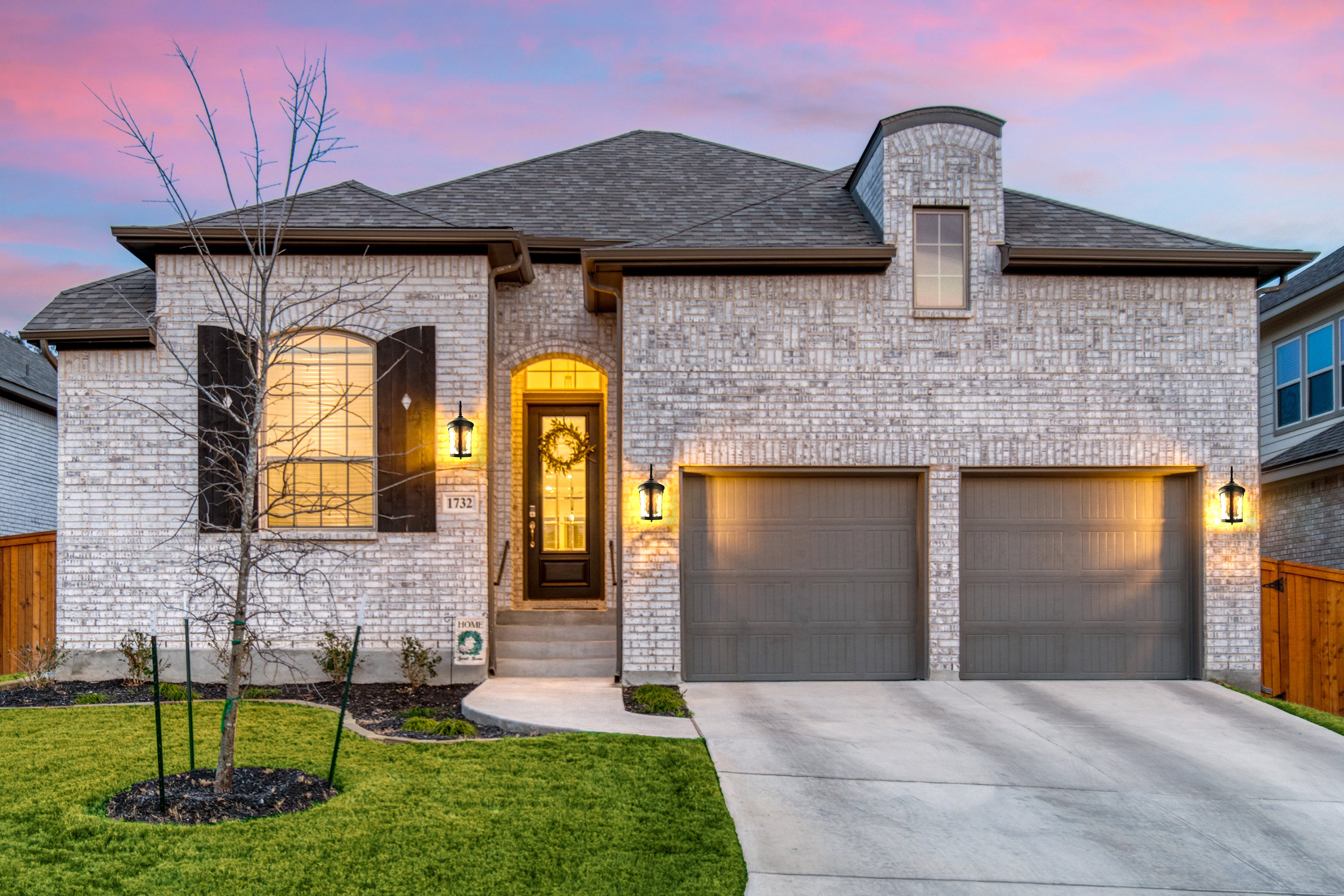 Capital Medium Upgrade Coach Light - Water Glass - Eye-Catching Exterior in Matte Black